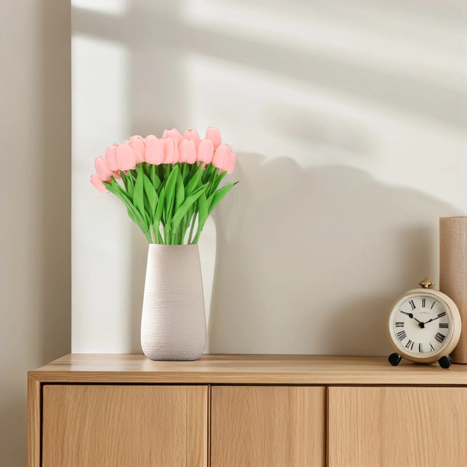 

24Pcs Pink Artificial Tulips Lifelike Faux Tulip Flowers for Birthday Wedding Party Kitchen Decor Fake Flower Arrangement