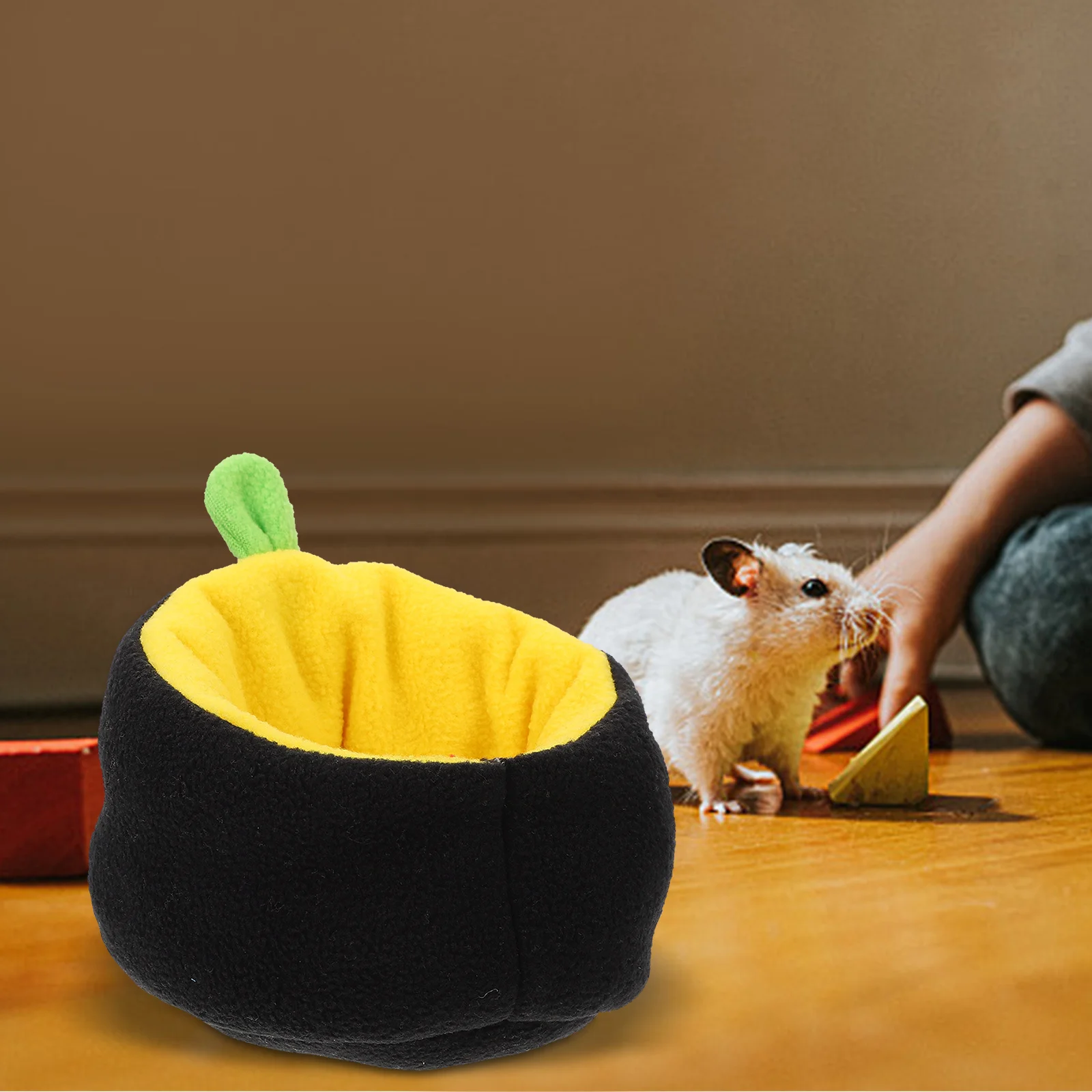 

Hamster Cotton Nest Small Pet Sofa Winter Cotton House Indoor Outdoor Warm Sleeping Bed for Guinea Pig Hedgehog Sugar Glider