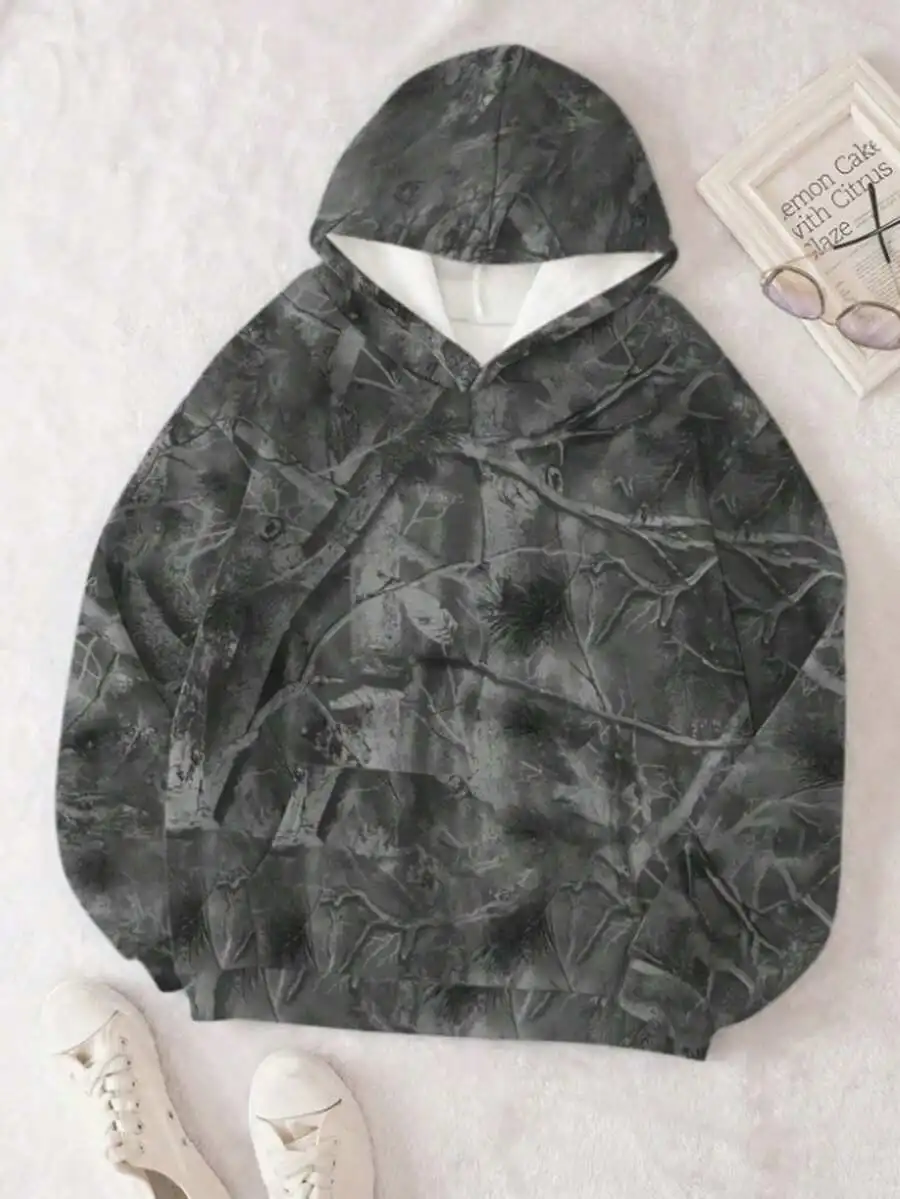 

Женская толстовка оверсайз с камуфляжным принтом и карманом-кенгуру, свободного кроя