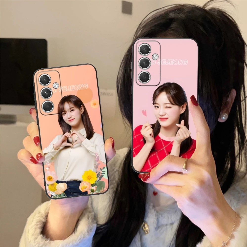 Cute Kim SeJeong Mobile Cell Phone Case for Samsung Galaxy S24 S23 S22 S21 S20 S10 S9 Plus FE Ultra Lite Black Phone Cover Shell