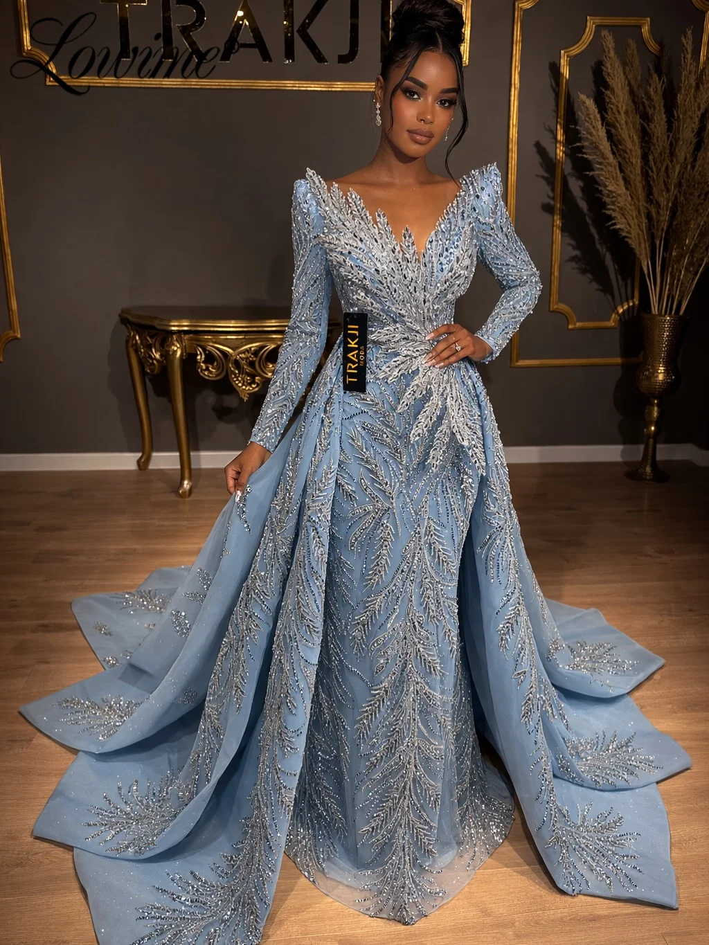 

Elegant Blue Long Sleeve Evening Dresses V Neck Wedding Party Gowns With Overskirt Customized Arabic Prom Dress Beaded Sequined