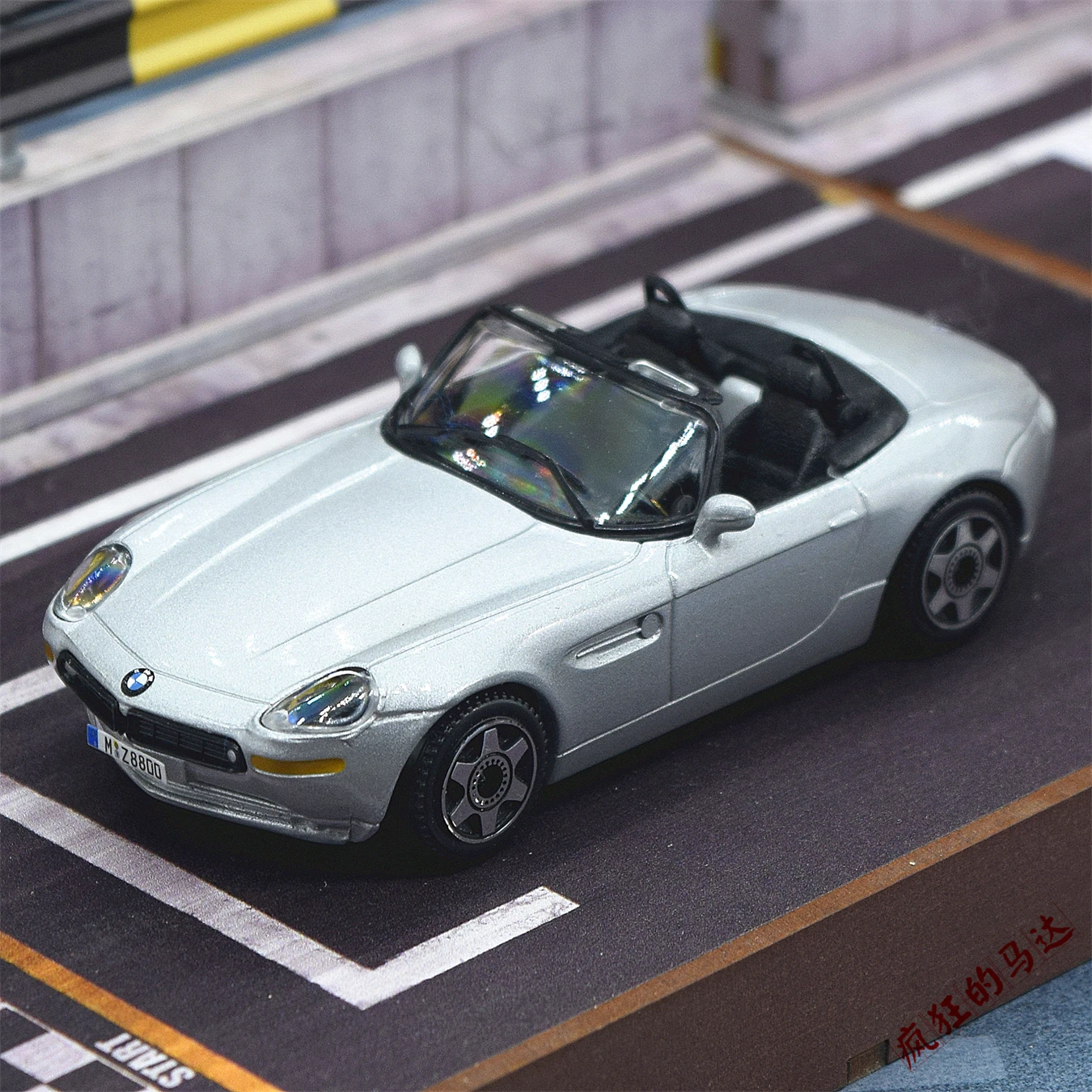 1:43 bmw z8 roadster m4 bmw 760 x5 x6 legierung auto diecasts & spielzeug fahrzeuge auto modell miniatur modell auto spielzeug für kinder