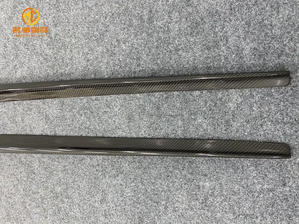 للتنانير الجانبية M6 F12 F13 من ألياف الكربون على شكل حرف V مصدات التنانير الجانبية