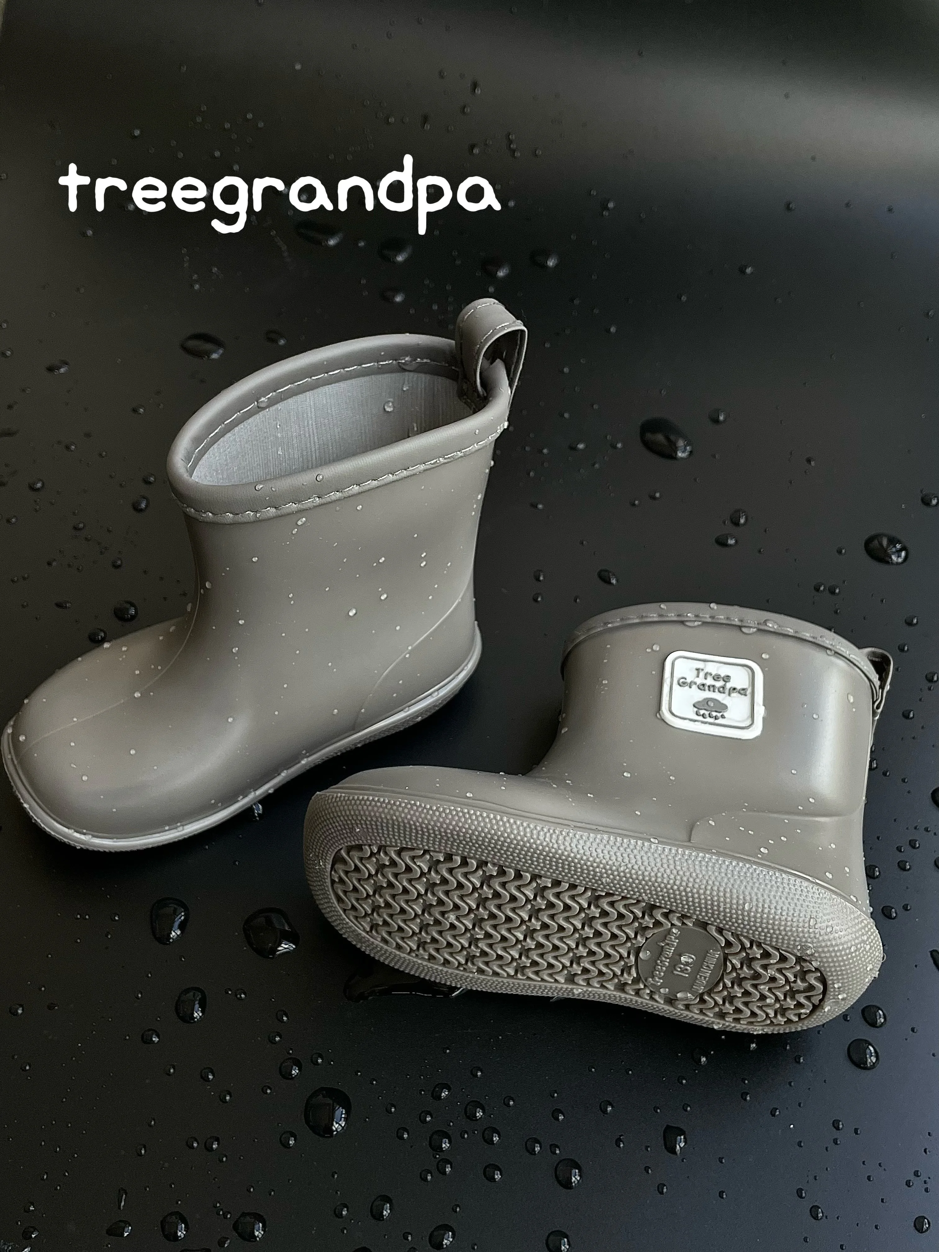 Thumbnail 3 - #58 Best Rain Boots to Buy In 2026