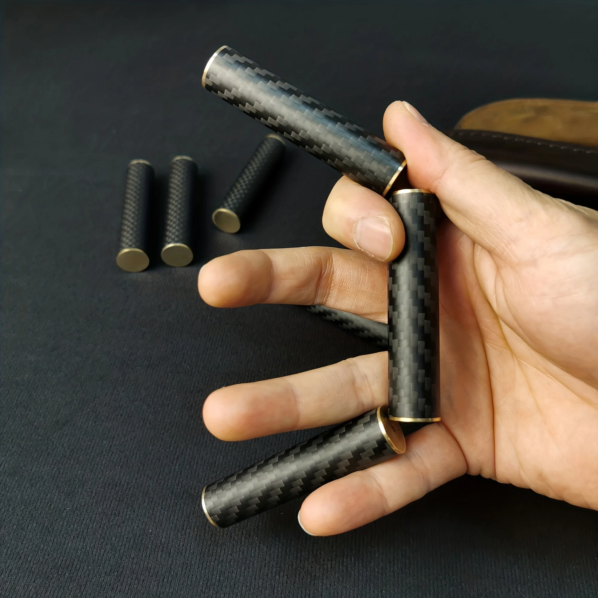 For EDC Fidget Toys Stress Relief For Adults Magnetic Metal Carbon Fiber Three-section Stick Rotating Creative Gift