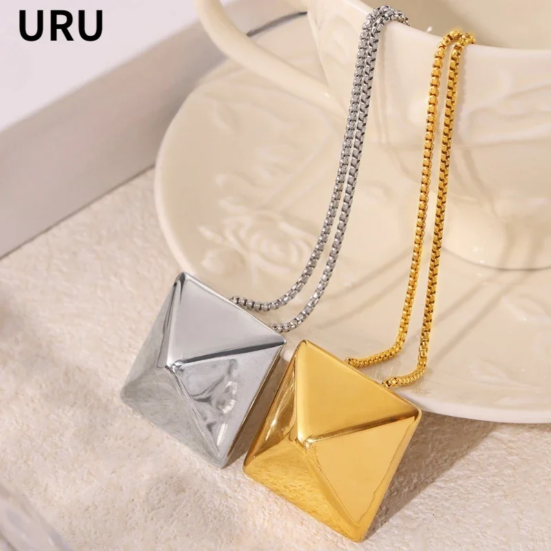 

Fashion Jewelry European and American Design Metal Geometric Pendant Necklace For Women Girl Gift 2024 Trend New Hot Selling