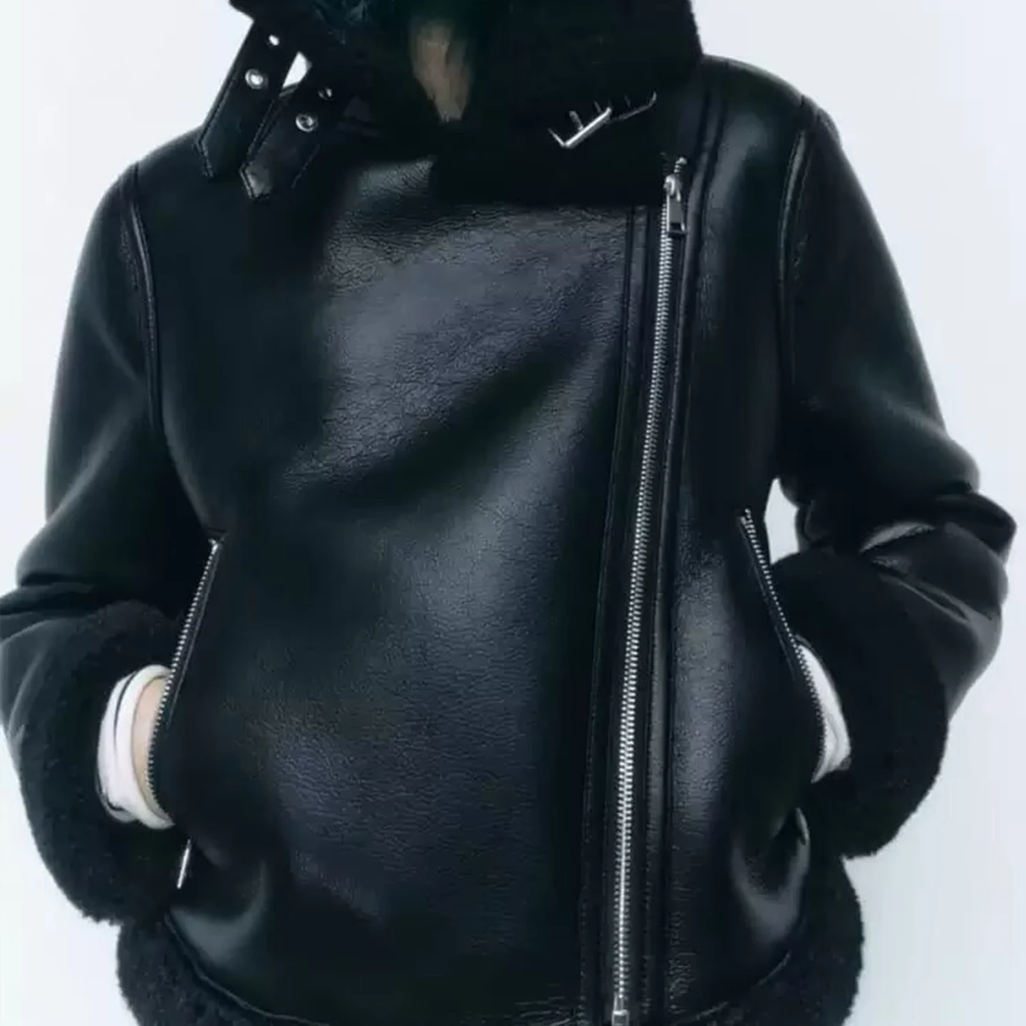 เสื้อโค้ทหนังแท้แฟชั่นสตรี Z รุ่น Faionable Street Sle รุ่น Jaet 2025 ใหม่ล่าสุด สไตล์ลำลอง เข้าได้กับทุกชุด แขนยาว ซิปปิด