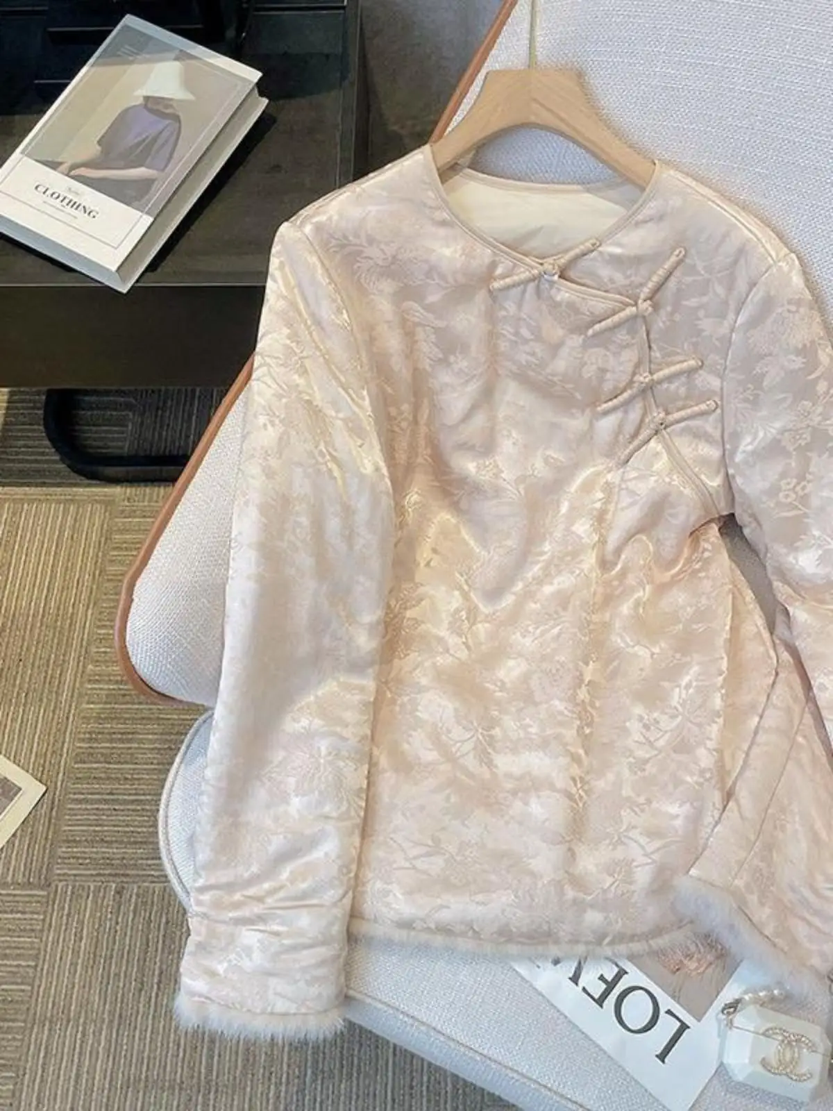 

New Chinese Style Fleece Lined Thickened Autumn Winter Outerwear Women's Button Front Asymmetrical Coat Slimming Top Trendy