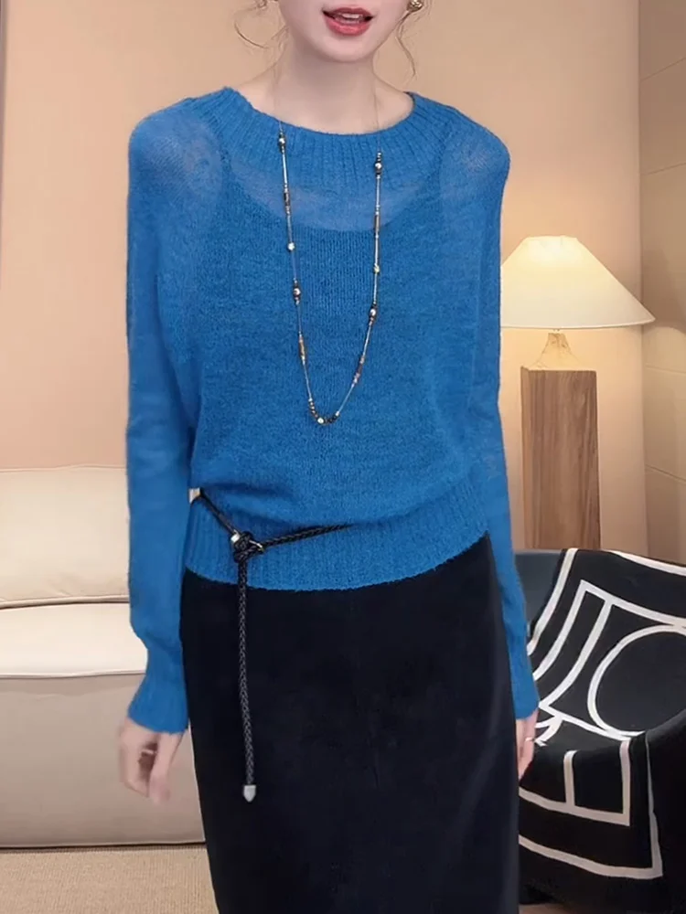 

Женский синий вязаный свитер с круглым вырезом в корейском стиле, свободный крой, большие размеры, белый, стройнящий топ для женщин