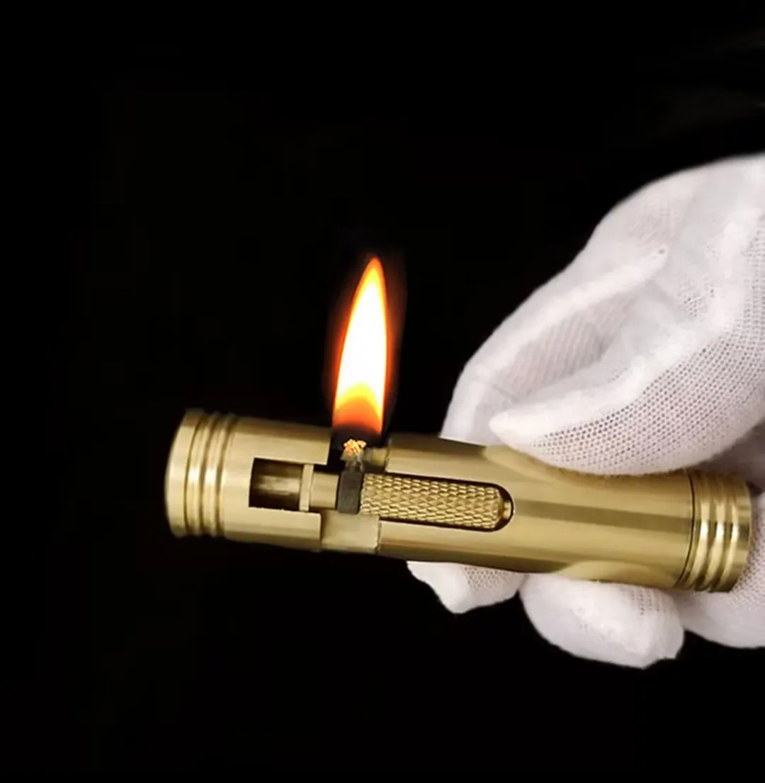 Portable Antique Copper Lighter Thin Cylinder Brass Lighter Retro Unusual Gasoline Lighter EDC Gadget 72mm * 22mm