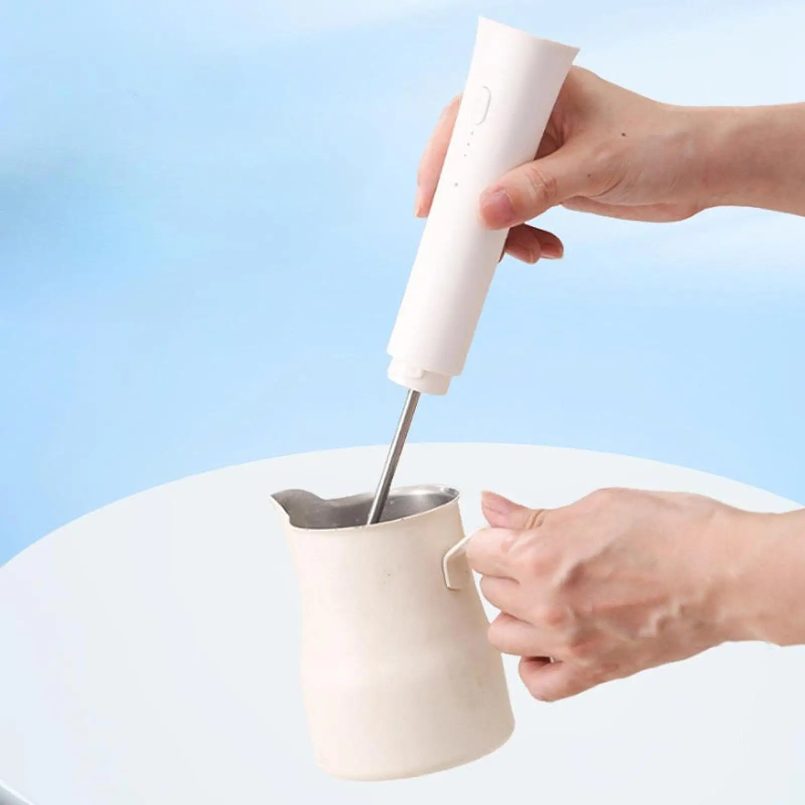 أداة مزبد القهوة الكهربائية لرغوة الحليب المحمولة #3