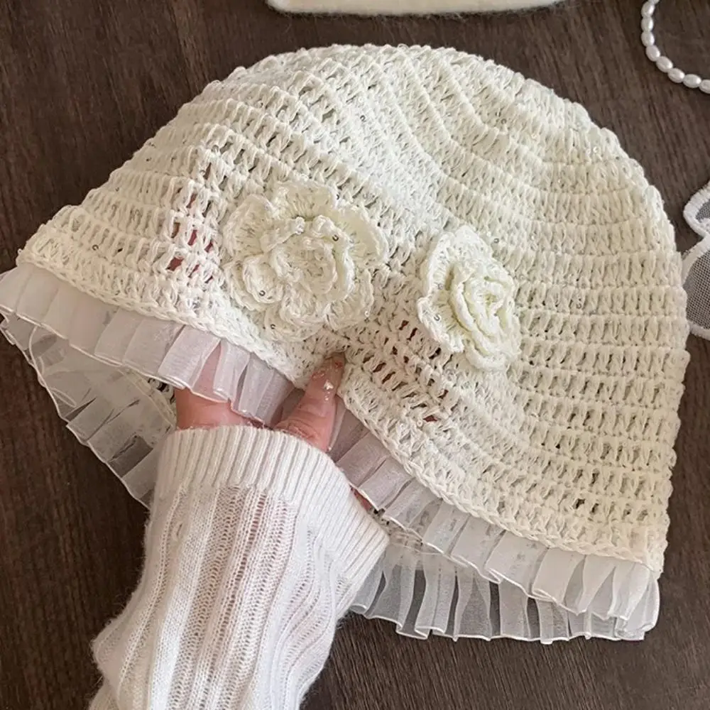 Милая вязаная крючком шапка с цветком ручной работы, блестящая кружевная шапка-бини, ажурная тонкая вязаная шапка с блестками, уличная