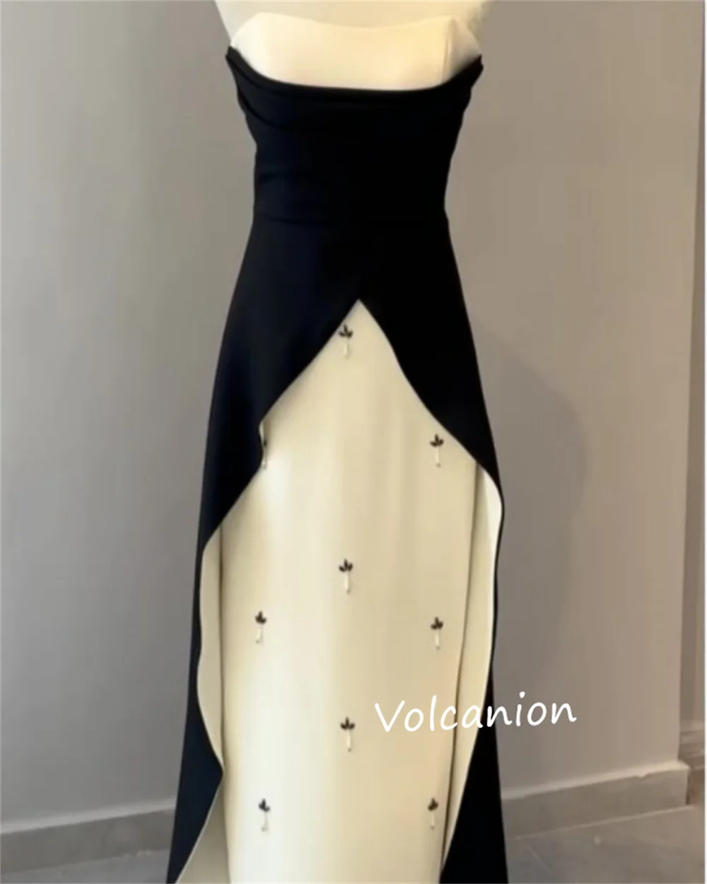 تخصيص جيرسي Ruched الديكور مستقيم فساتين طويلة حمالة مفصل مناسبة حفلة مقاسات الموضة البسيطة المتاحة