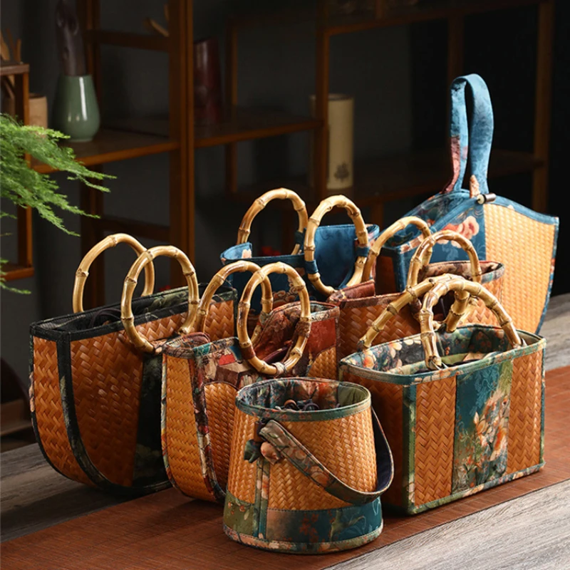 

Bamboo Printed Fabric Handbag Literary Retro Ladies Basket Bag Picnic Basket Stylish and Functional