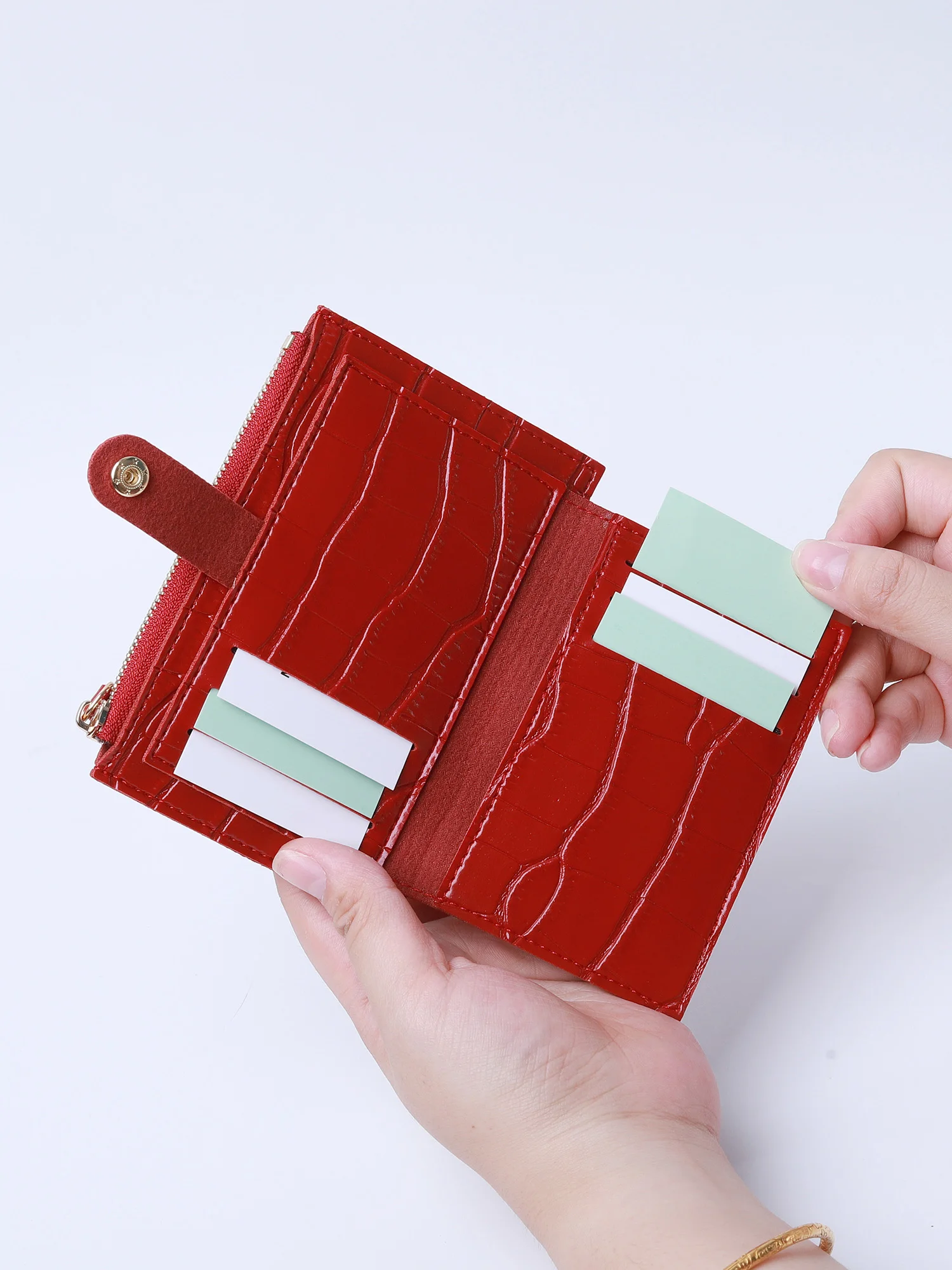 Mini Minimalistischer PU-Leder Kartenhalter für Damen, Stilvolles Krokodilmuster, Kreditkartenhalter, Kleine und Tragbare Geldbörse mit Reißverschluss – Detail 9