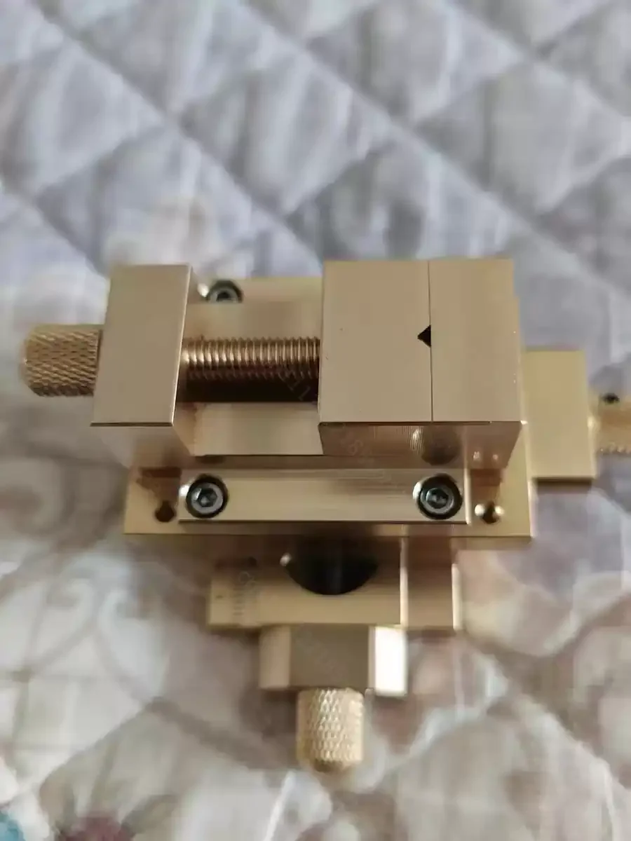 High Precision Manual XY Cross Slide Stage, Dovetail Guide Micro Positioning Vise, Adjustable Industrial Displacement Platform