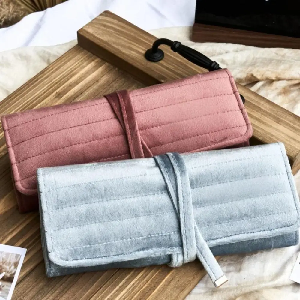 

Universal Velvet Travel Jewelry Bag with Buckle Foldable Jewelr Roll Bag Portable Storage Display Pouch