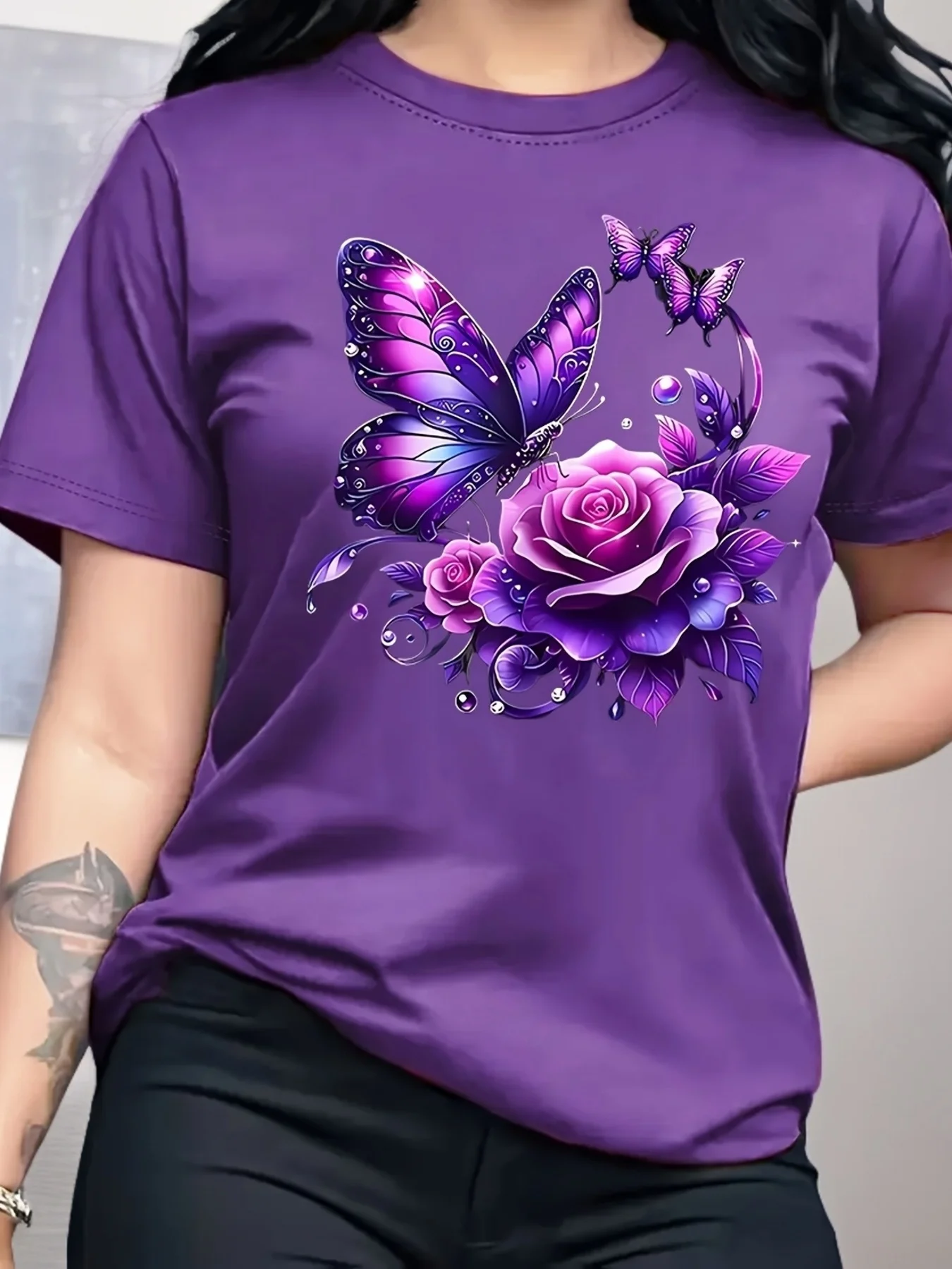 T-shirt décontracté à manches courtes et col rond pour femme, imprimé papillon rose, cadeau d'anniversaire ou de vacances idéal pour les sports de plein air