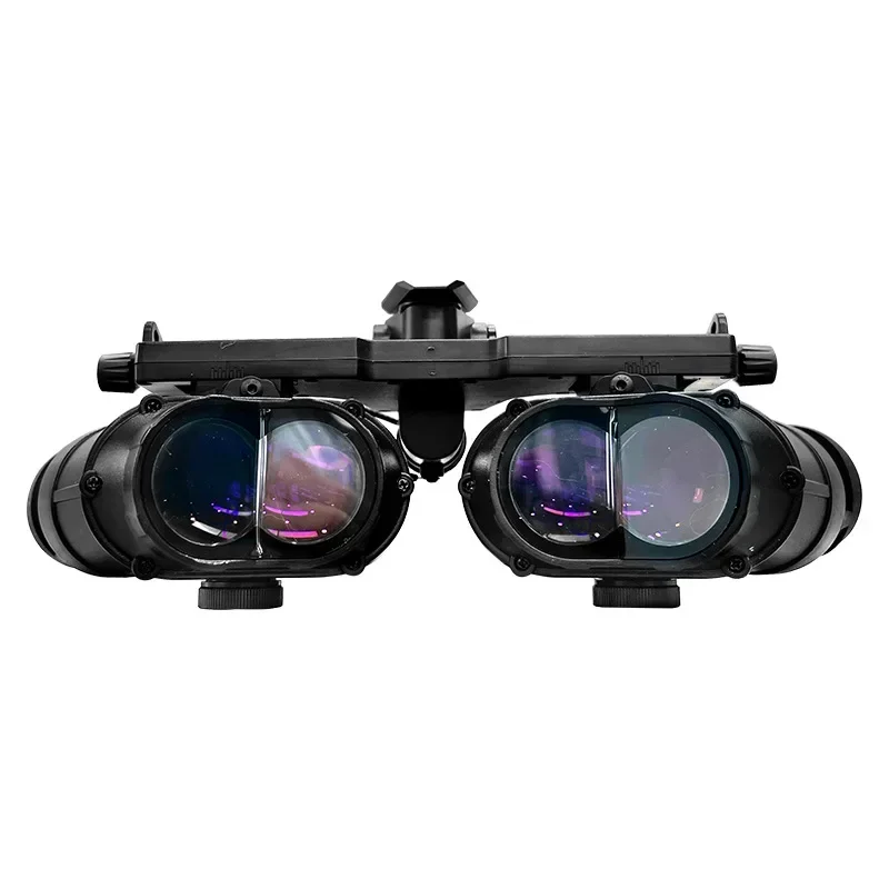 Four-eye panoramic high-definition micro-light night vision device