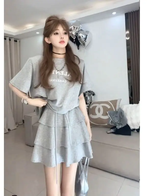 2025 Summer Trendy Women's Loose T-shirt Skirt Set Half-length Skirt Lazy Style Two-piece Set High Waist Cake Skirt Commute S...
