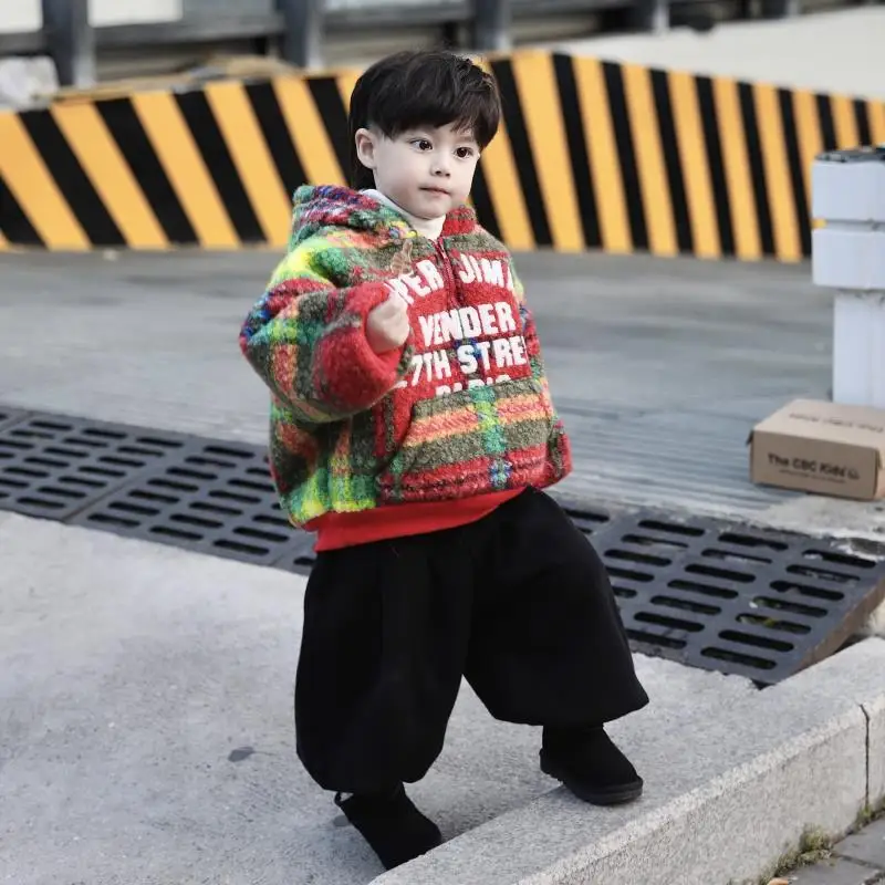 

2025 Korean Version Boys' and Girls' Fleece Hooded Half Zip Top Set, Winter Baby Trendy Cool Warm Casual Pants Two-piece Set