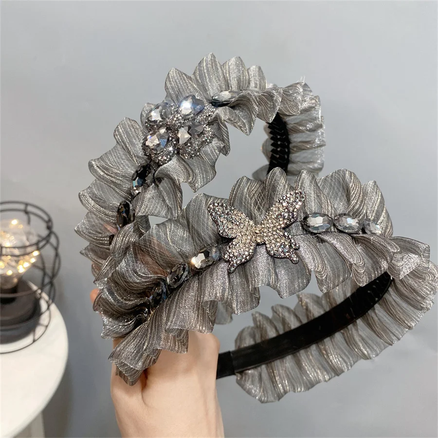 New style ruffled rhinestone headband, light luxury, full diamond pleated wide-brimmed headband, high-end retro hair accessory