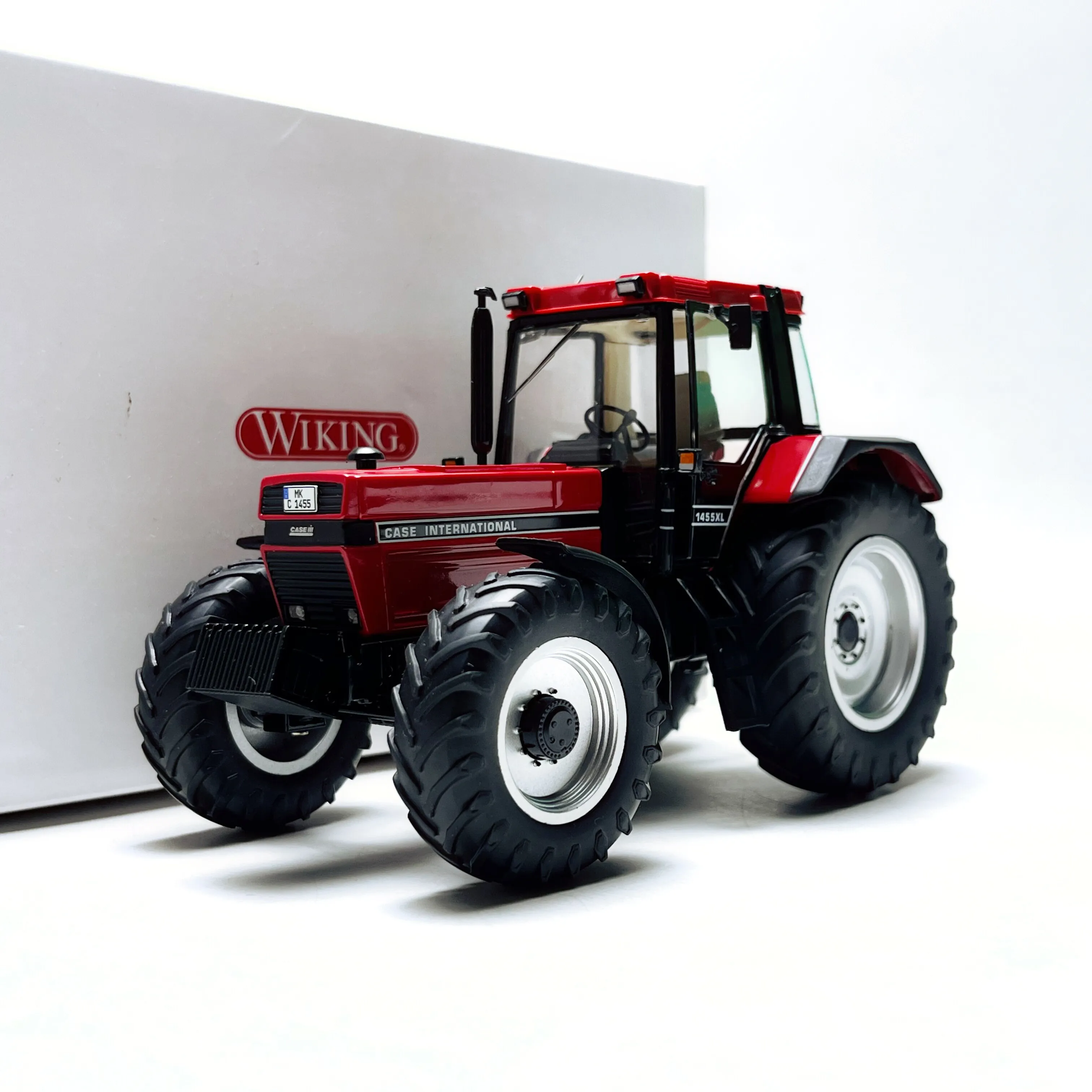 

Diecast Wiring 1/32 Scale Case IH 1455 XL Tractor Alloy Car Model