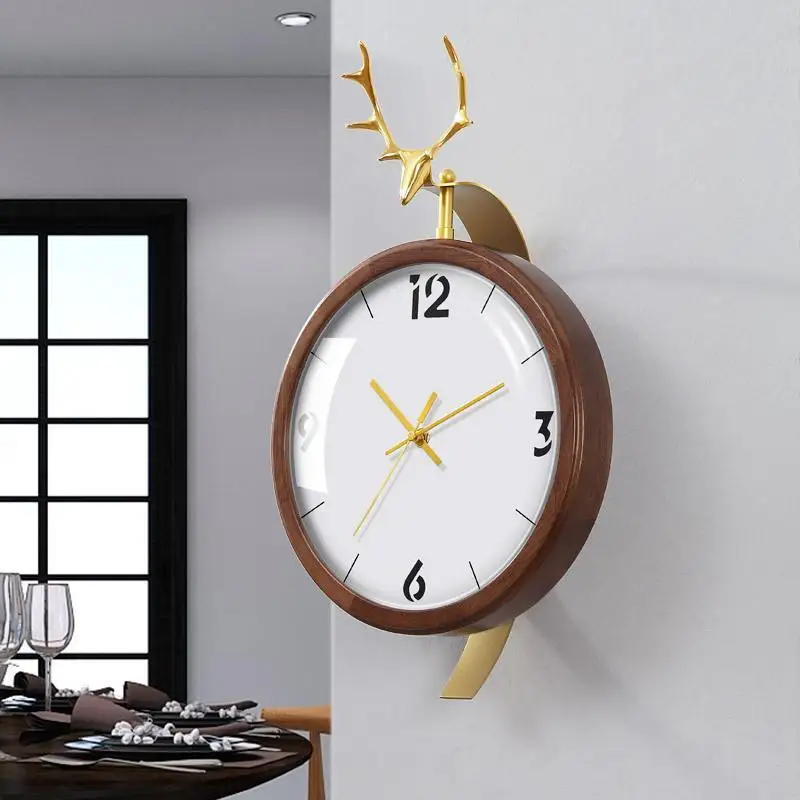 

Nordic Creative Deer Head Hanging Watch Simple, Luxurious, Modern, Stylish, Minimalist Clock, Home Silent Decorative Wall Watch