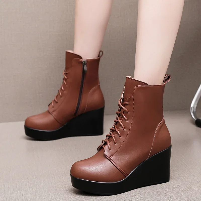 10cm Small Size 33-43 Vintage Thick Bottom Platform Wedges Boots Winter 2025 Women\'s High Heels Ankle Motorcycle Boots Office