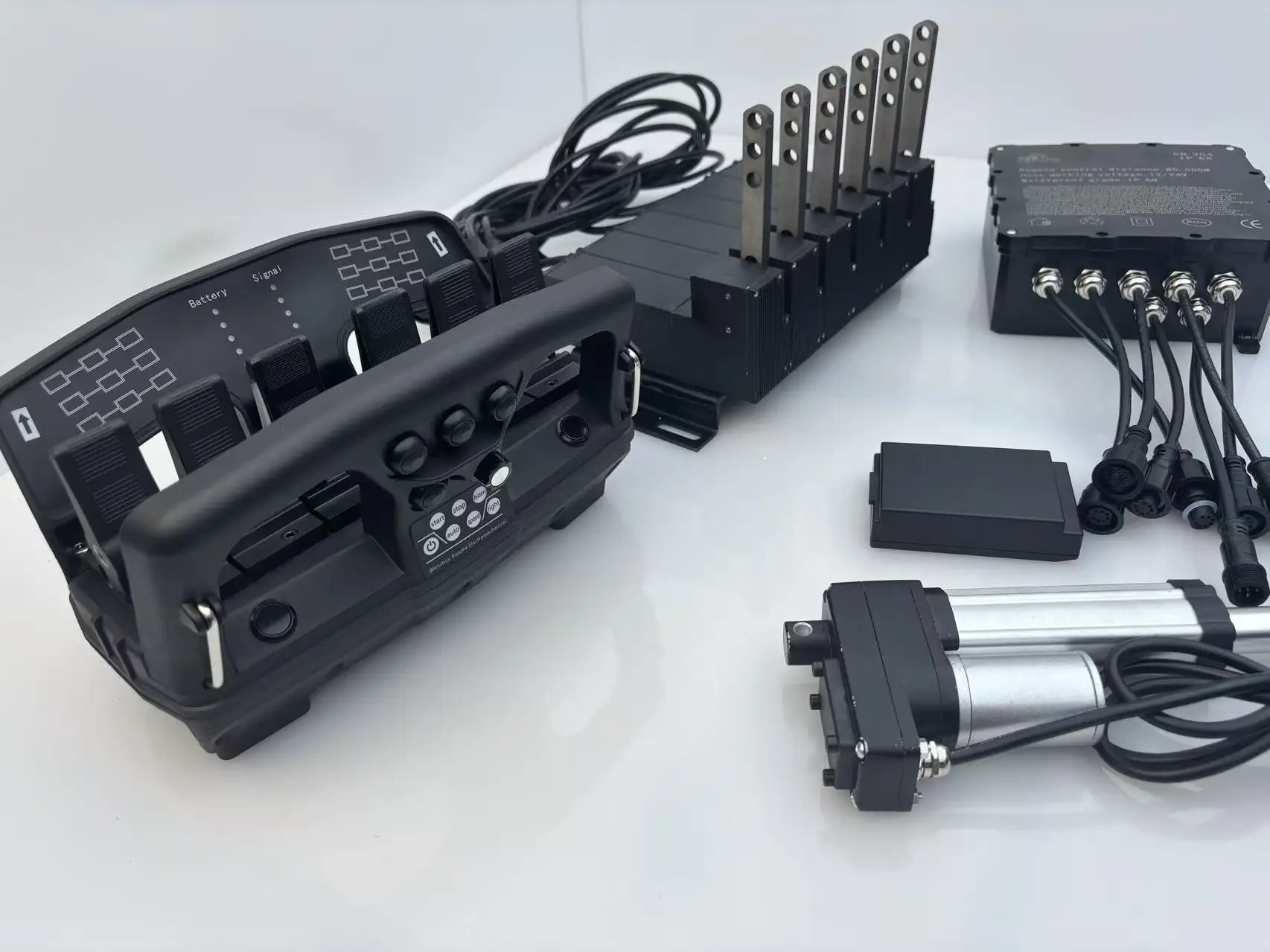 F24-60-71 クレーン用 防水無線リモコン 7ジョイスティック 特別割引