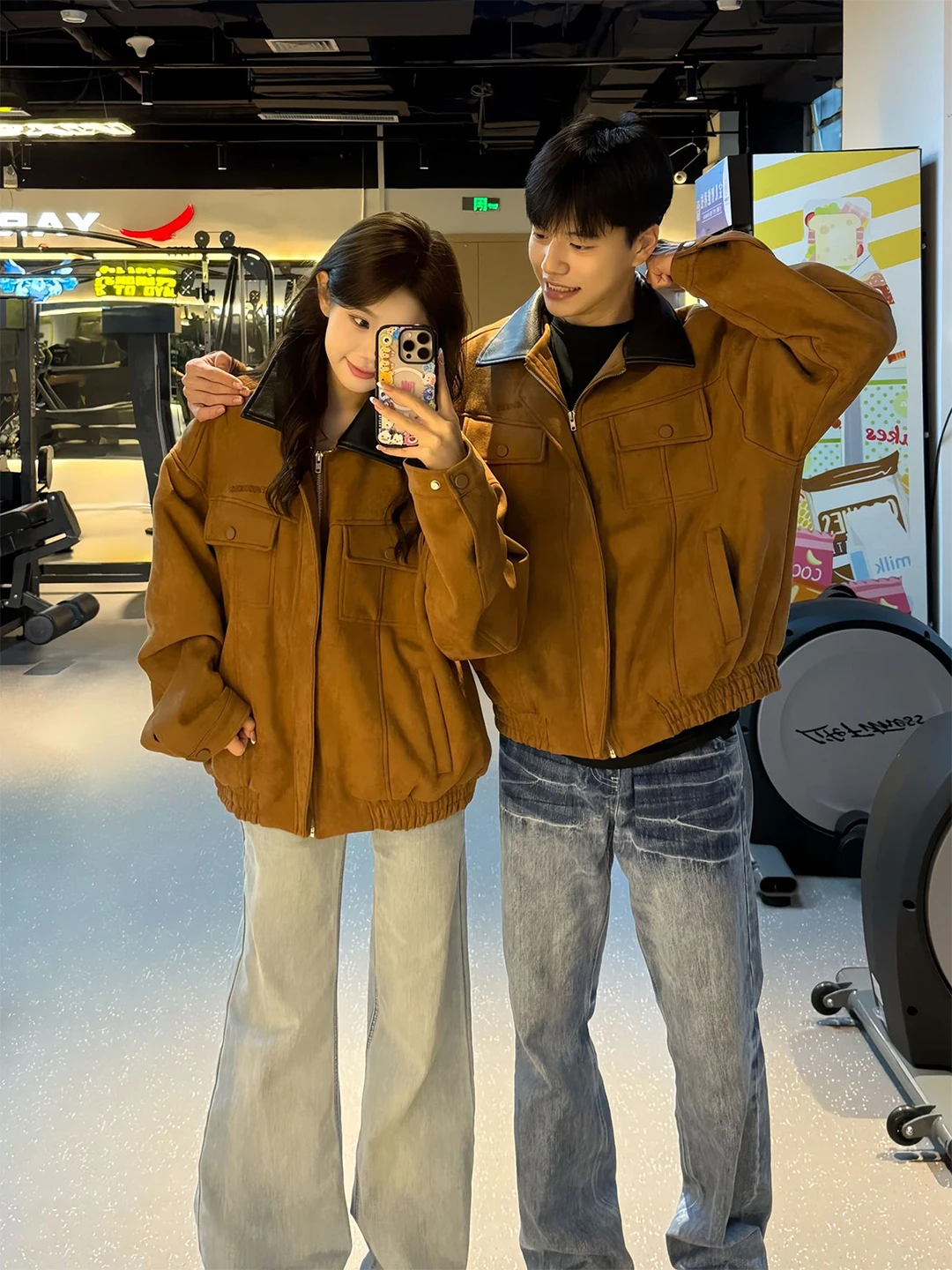 

Винтажная замшевая куртка для мужчин кофейного цвета, верхняя одежда для пар, осенний сезон, повседневный стиль, на молнии, с длинными рукавами