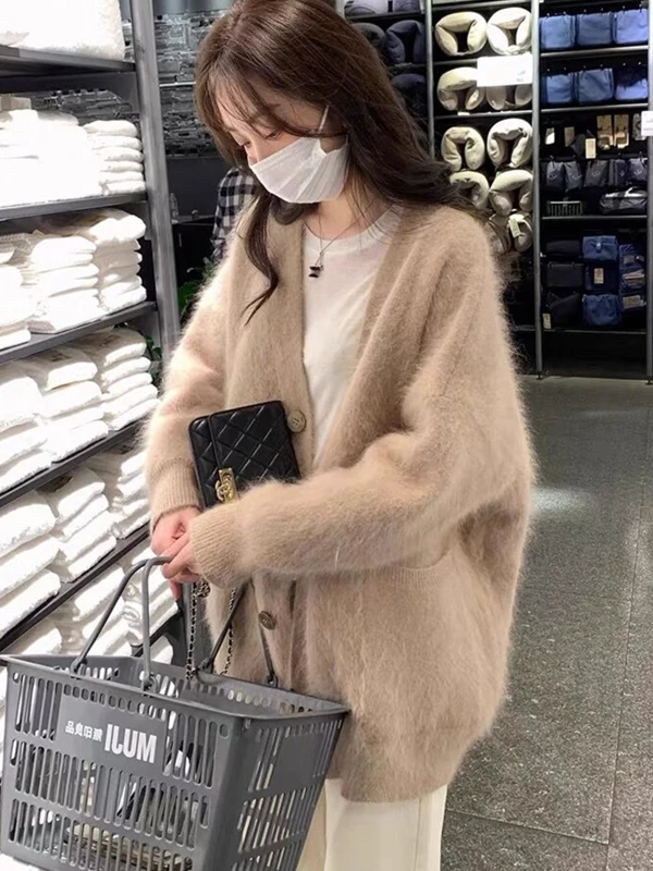 ゆったりとした女性のニットセーターコート冬フェイクミンクアウターウェアVネックロングスリーブ暖かい厚手カジュアルスリーブ春と秋