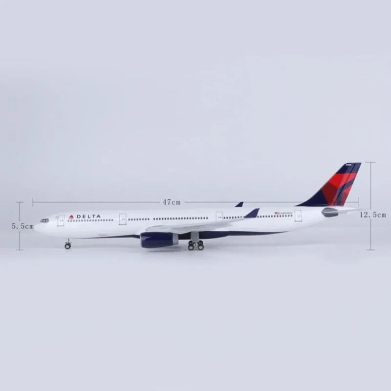 47CM 1:135 Scale 330 A330 Model AIR DELTA Airlines Airway W Base Wheel Lights Resin Plastic Assembly Aircraft Plane