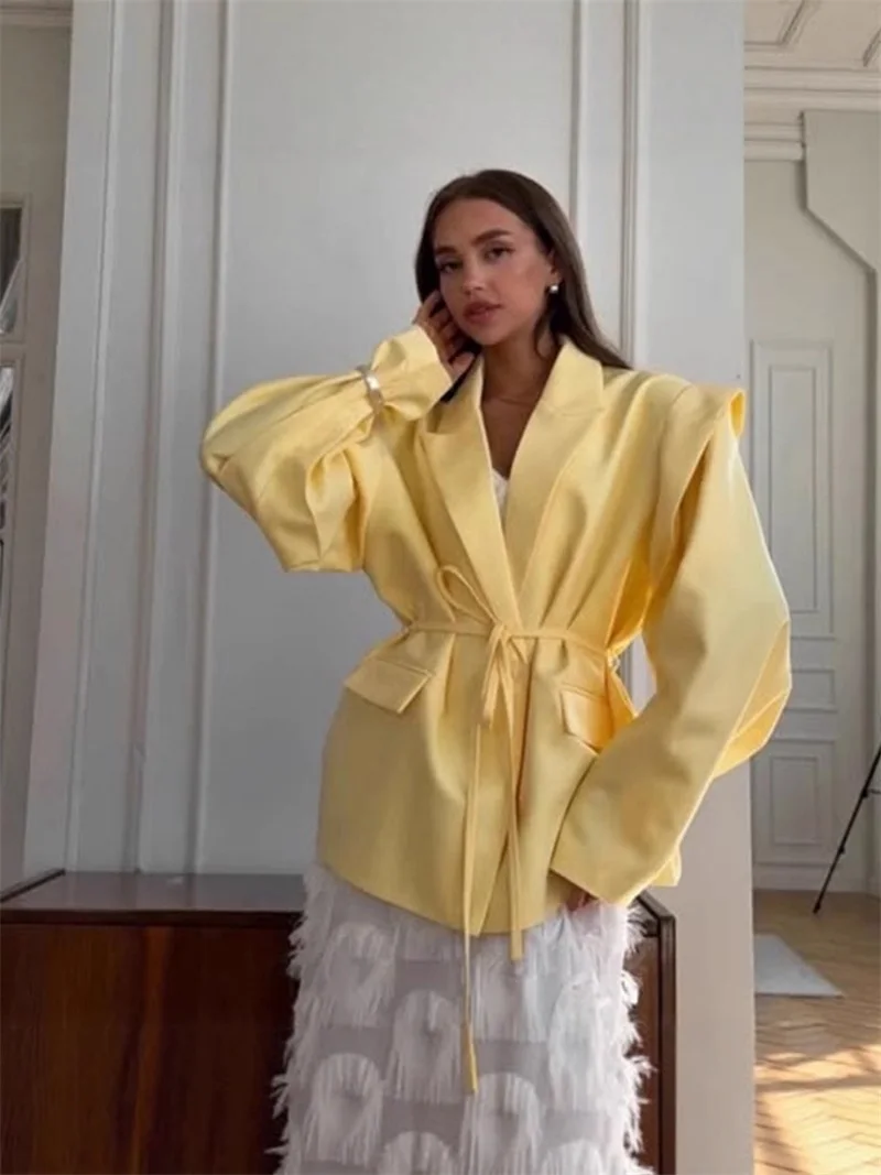 Giacca doppiopetto a maniche lunghe con cintura con volant giallo da donna, cappotto da ufficio casual con coulisse in vita, abbigliamento da lavoro alla moda
