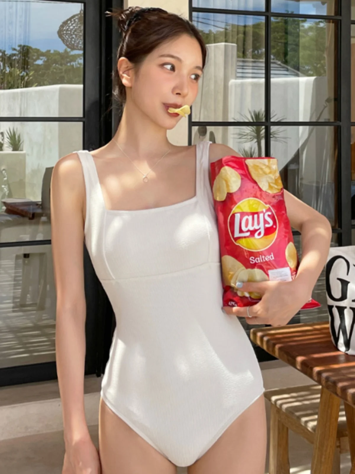 

2026 New Women's One-Piece Swimsuit Pure Color High-End Sensation Slimming Belly Covering Super Sexy Hot Spring Bath