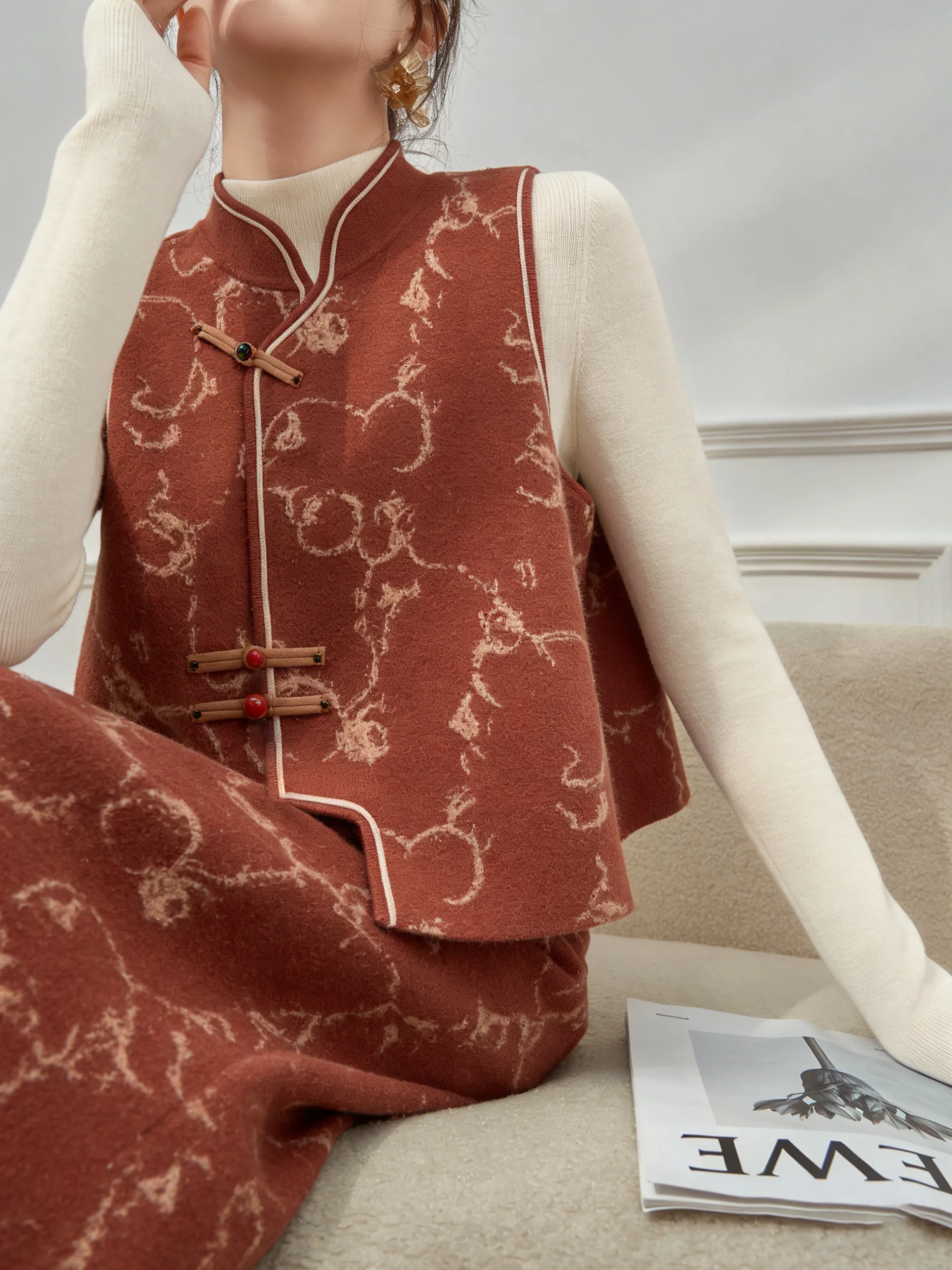 

Новый китайский комплект: топ с тяжелой вышивкой и юбка, женская модная одежда с высокой талией, свободный крой, весенняя повседневная одежда