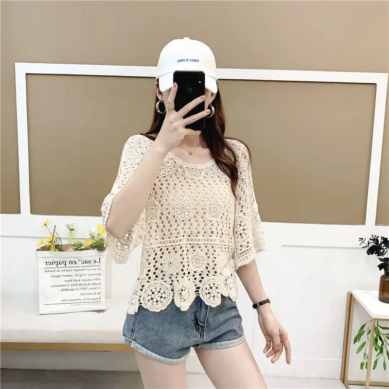 Summer Fashion New Round Neck Five-point Sleeve Pullover Handmade Sweater Korean Version Knitted Hollow Solid Color Top Female