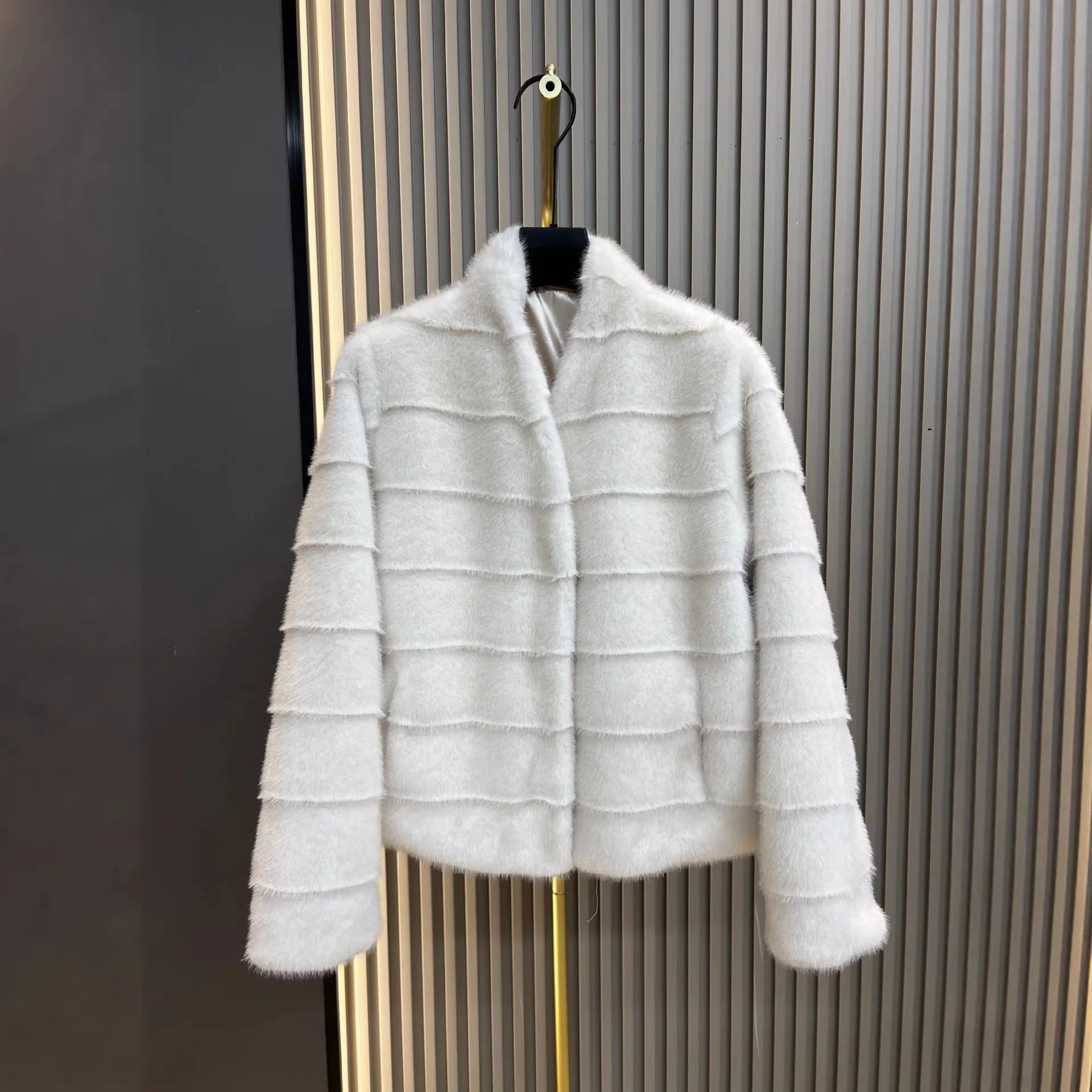 Fluffy Hairy Soft Winter New Jacket All Match Loose Outerwear Vintage Style Long Sleeves Faux Mink Fur Warm Fur Coat