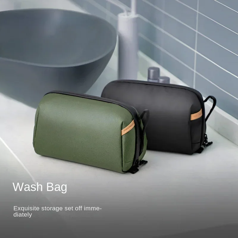 

Toiletries Bag Dry Wet Separation Fine Partition Splash Proof Stain-Resistant Travel Storage