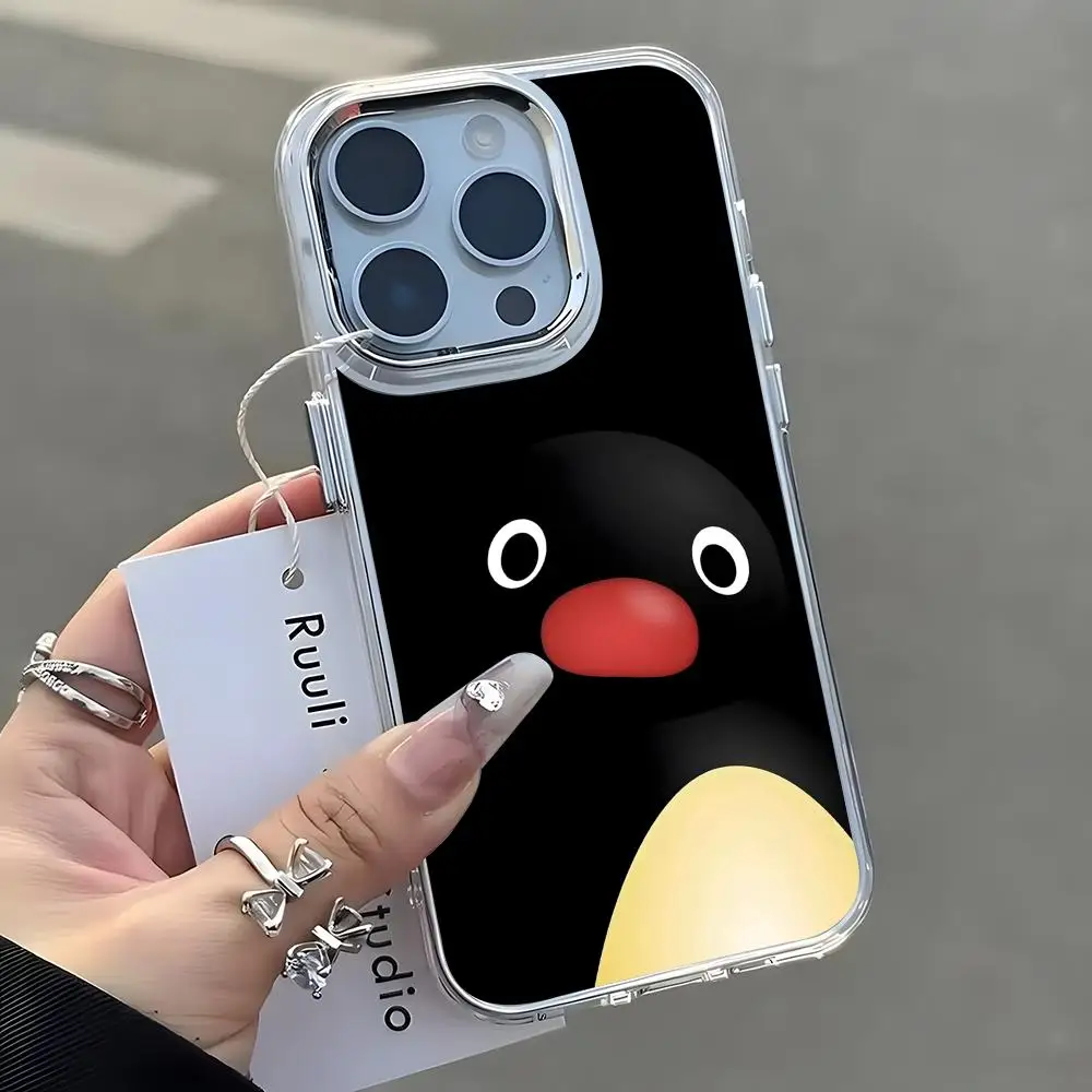 Coque de téléphone Pingu de style mignon pour iPhone 17 16 15 14 13 12 11 Pro Max Plus, avec bouton chromé et anneau de caméra, coque transparente