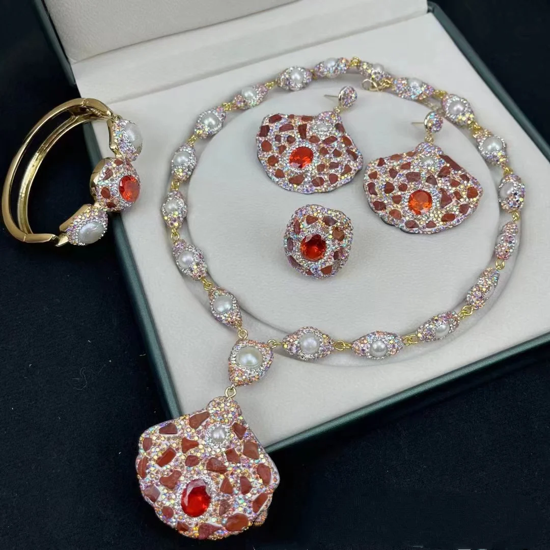 

Натуральный жемчуг в стиле барокко, инкрустированный цирконом, кулон, ожерелье, серьги, браслет, набор колец для женщин, очаровательные преувеличенные модные ювелирные изделия, подарок