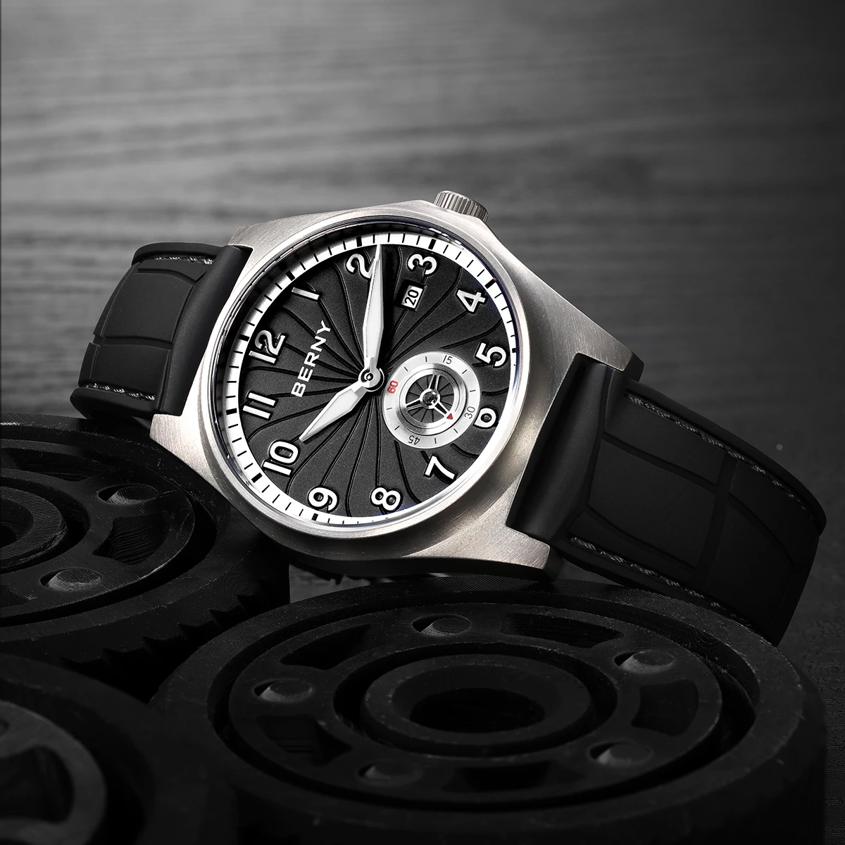 BERNY Heren Titanium Automatisch Horloge Super Lichtgevend 10ATM Waterdicht Saffier Versterken Fluorrubber Outdoor Heren Polshorloge