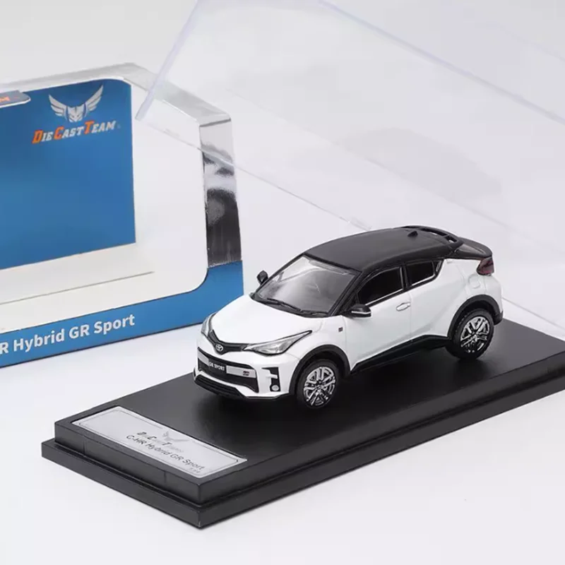 DCT Diecast 1:64 Scale CH-R Alloy Simulation Car Model Collection
