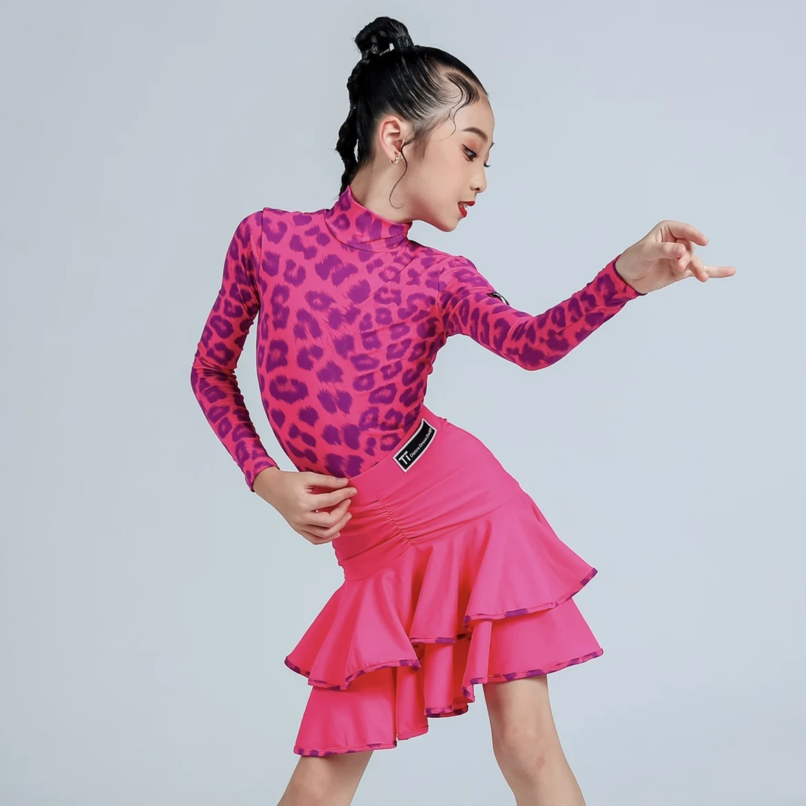 Kids Latin Dance Dress Girls Long Sleeves Practice Suit Leopard Dress Performance Clothes Cha Cha Rumba Dance Clothing DNV20530