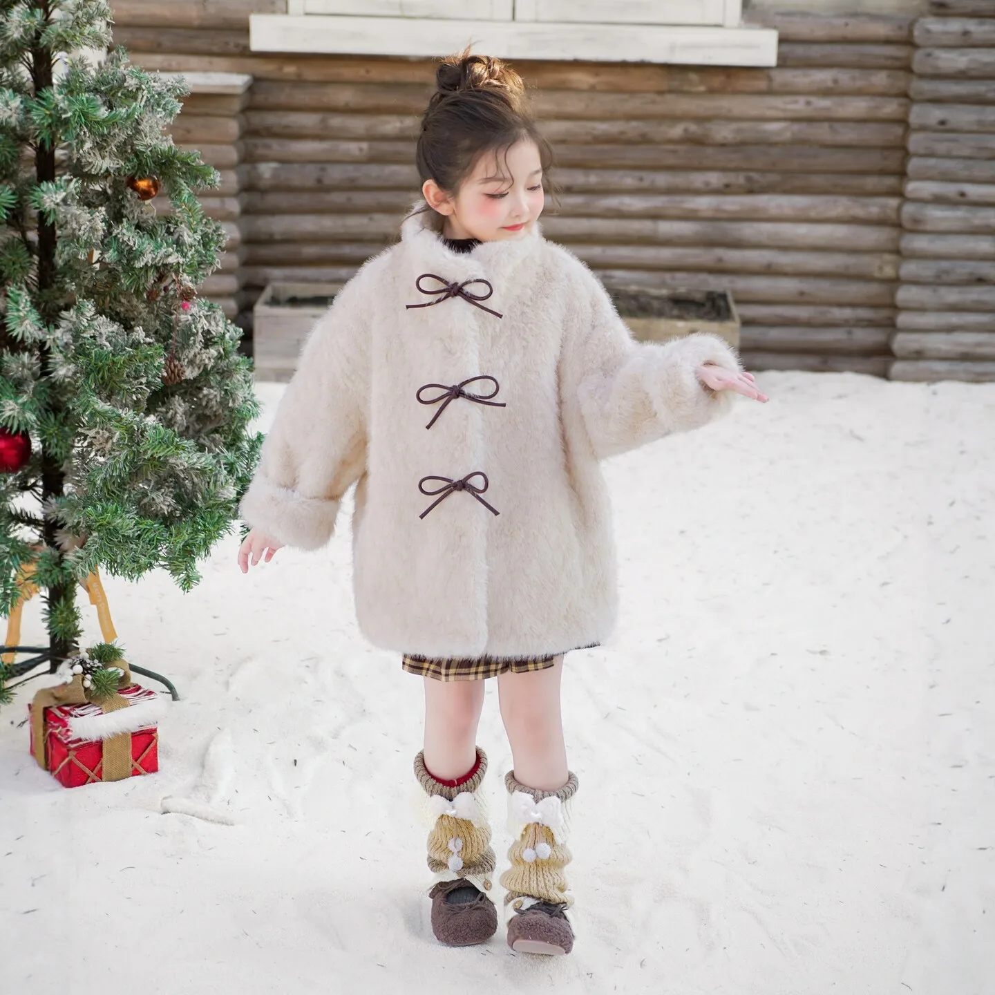 UNITIM Girls Faux Shearling Cotton Coat Kids Girls Warm One Piece Faux Fur Jacket Thick Fluffy Winter Outerwear for Baby Girls
