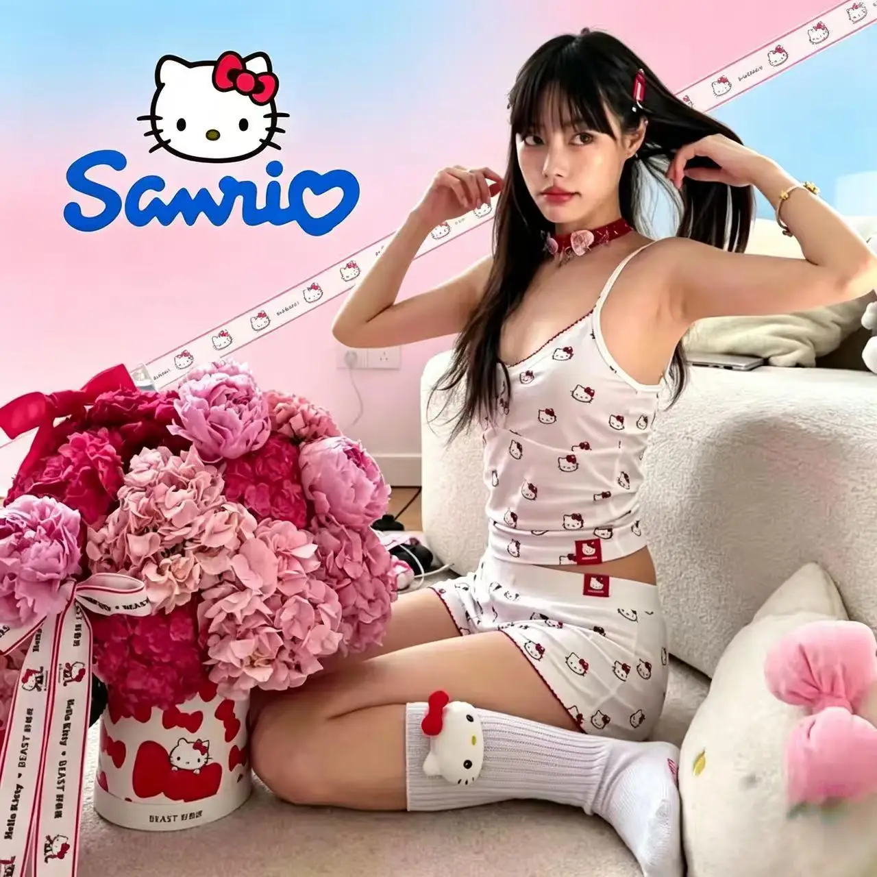 

Sanrio Hello Kitty summer pajamas set cute girl women's home anime summer Y2K camisole top shorts set cartoon loungewear outside