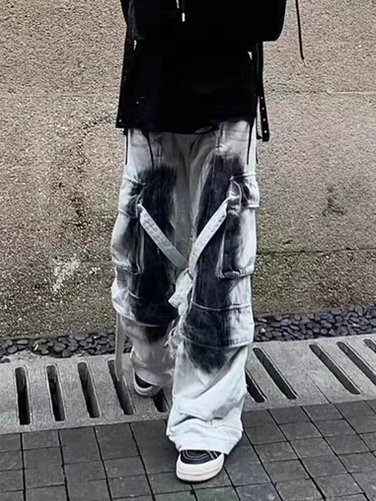 

Vintage Waed Straight Leg Men's Jeans White Splatter Dyeing Cargo Design Belted Detail Workwear Long Trousers Autumn Trend