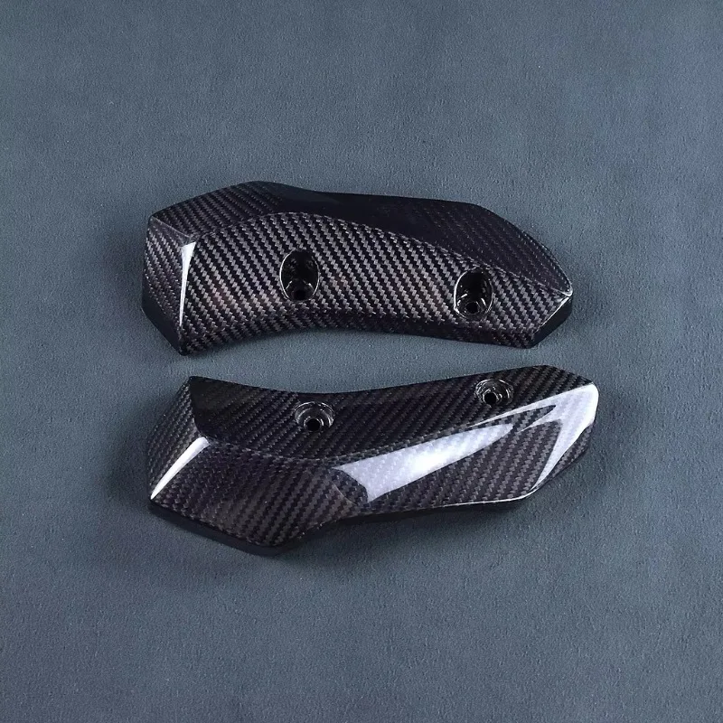 High Quality Real Carbon Fiber Water Tank Side Panel Protective Cover Motorcycle Modification Accessories