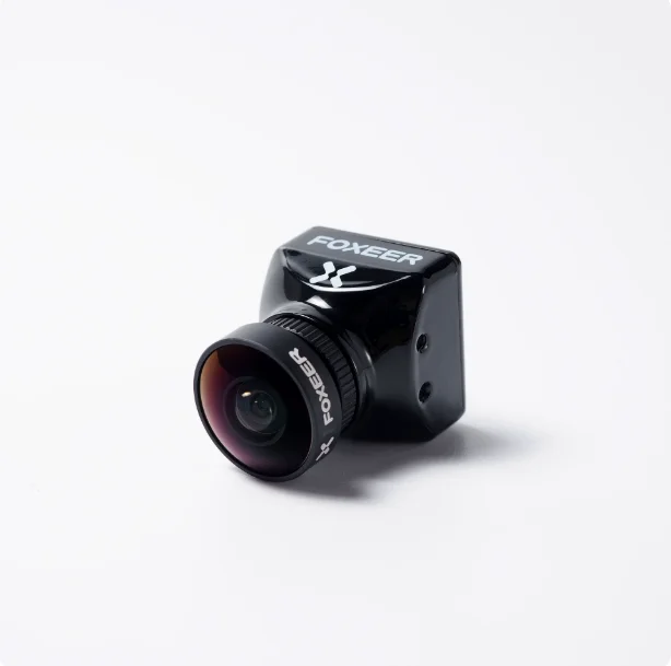 

FOXEER Razer v3 Camera Has A Resolution of 1200 TVL with A Size of 22mm And a 2.1 Lens in a 4:3 Format