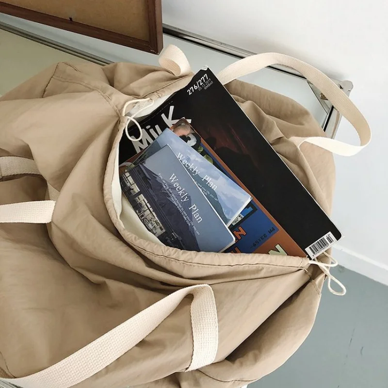 

Stylish Leisure Business Crossbody Bag For Women With Simple Solid Color And Trendy Fashionable Look